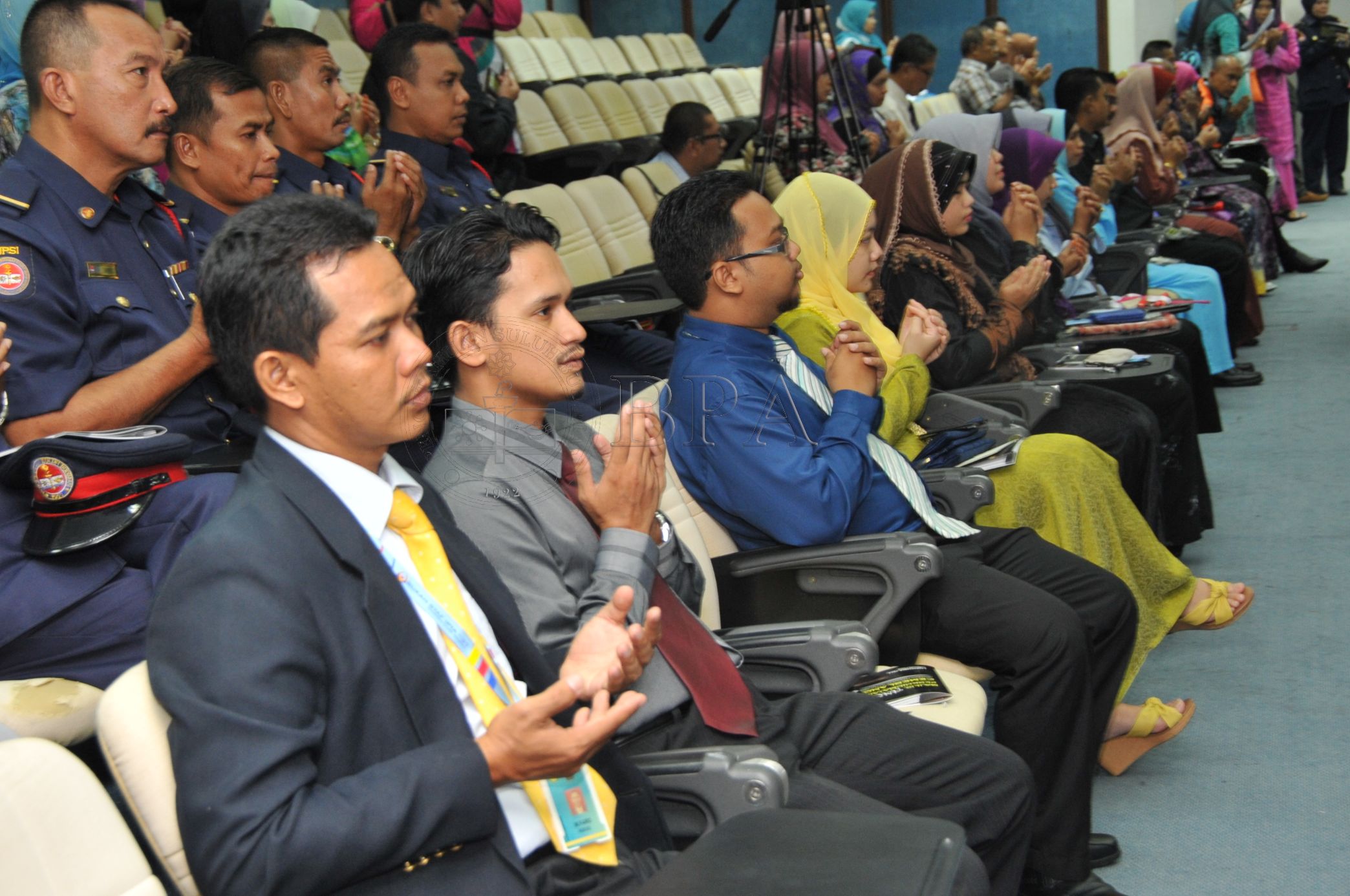 BPA 12 110 APC PRO 5270